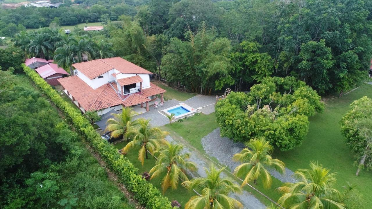 Casa Campo Emaus Каукасия Экстерьер фото