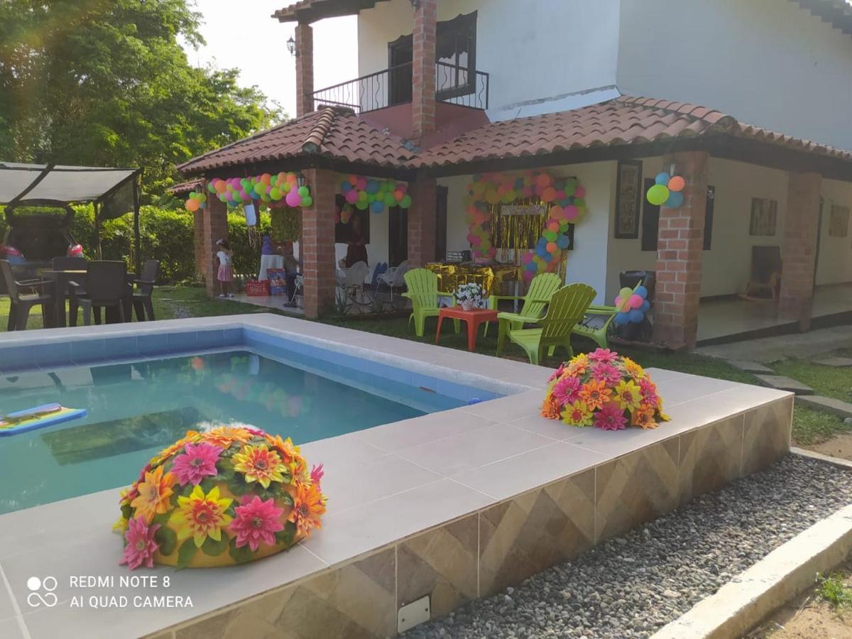 Casa Campo Emaus Каукасия Экстерьер фото